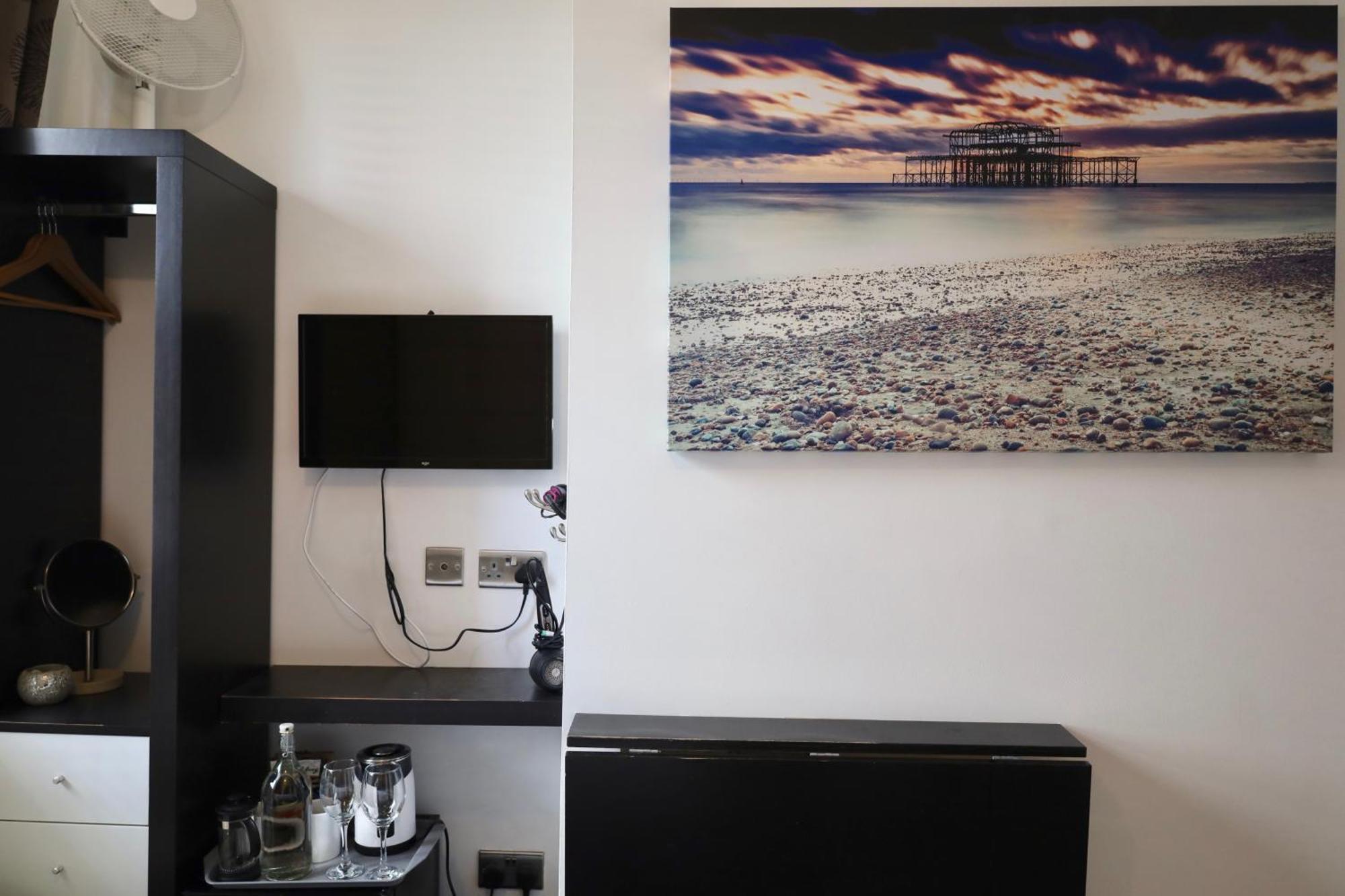 Brighton Inn Boutique Guest Accommodation Oda fotoğraf