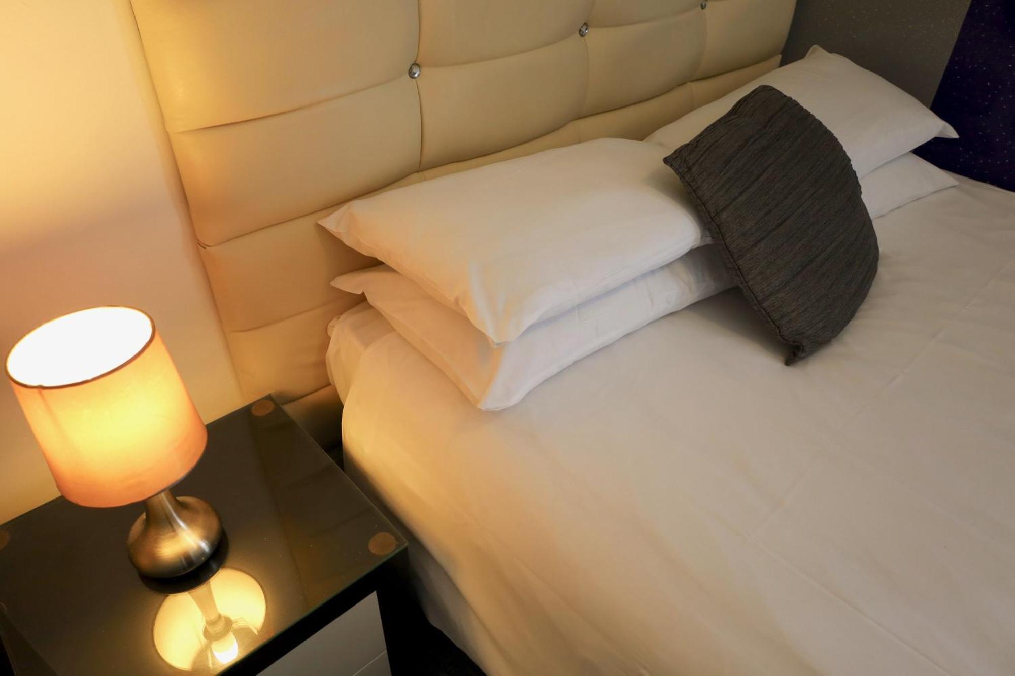 Brighton Inn Boutique Guest Accommodation Oda fotoğraf
